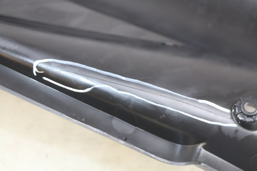 photo de PANNELLO INTERNO PEUGEOT CITYSTAR 2T 50 (2018 - 2021)