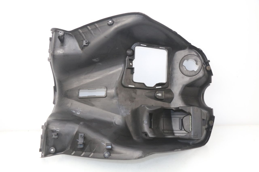 photo de PANNELLO INTERNO YAMAHA CYGNUS X 125 (2004 - 2007)