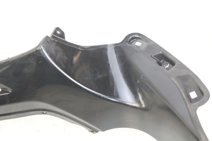 photo de PANNELLO INTERNO DESTRO PIAGGIO BEVERLY 125 (2010 - 2015)