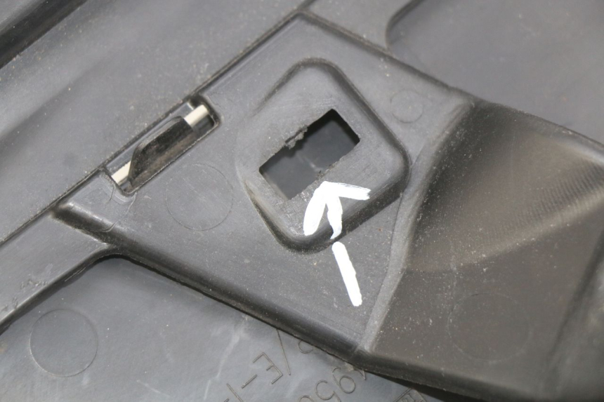 photo de PANNELLO INTERNO DESTRO RENAULT TWIZY 45 (2012 - 2019)