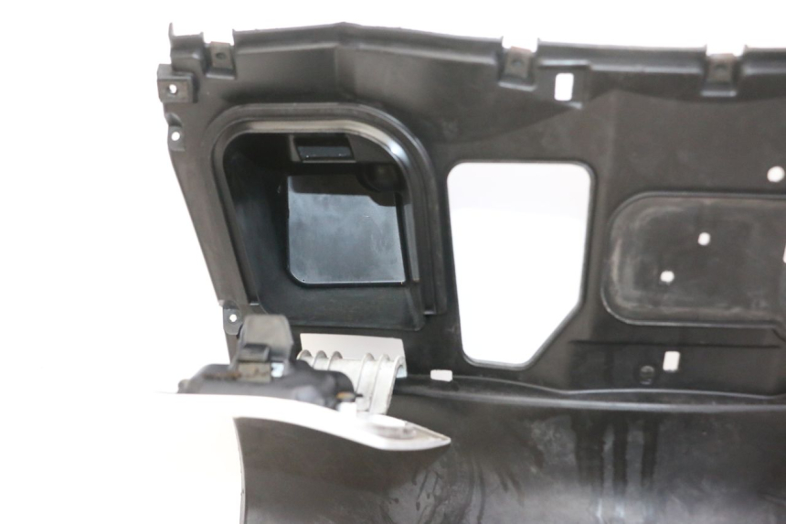 photo de PANNELLO INTERNO HONDA FES S-WING SWING ABS 125 (2007 - 2015)