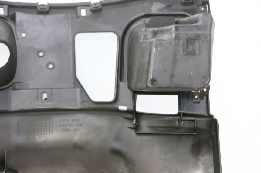 photo de PANNELLO INTERNO HONDA FES S-WING SWING ABS 125 (2007 - 2015)