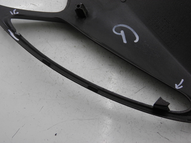 photo de PANNELLO INTERNO SINISTRO HONDA SH 125 (2005 - 2008)