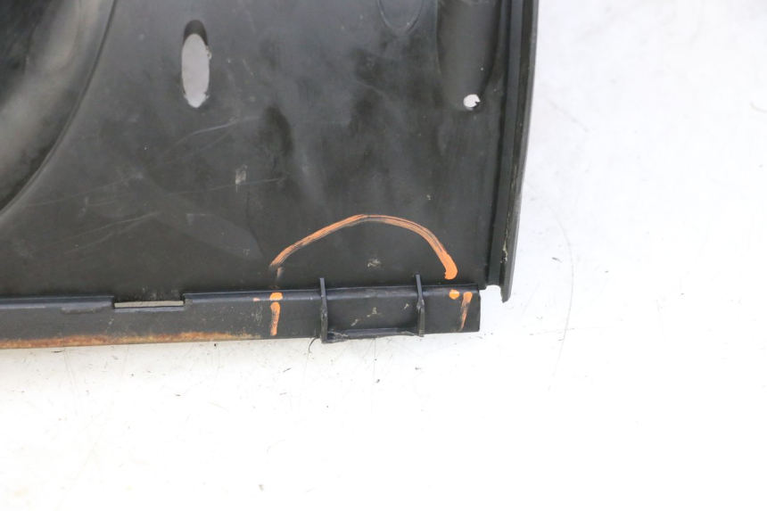 photo de PANNELLO INTERNO KYMCO GRAND DINK 125 (2008 - 2014)