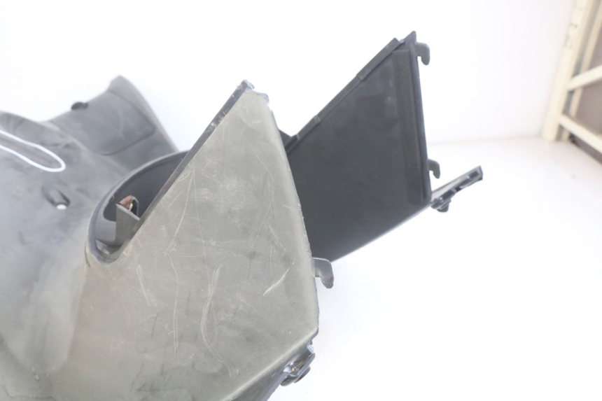 photo de PANNELLO INTERNO HONDA FES PANTHEON 2T 125 (1998 - 2002)