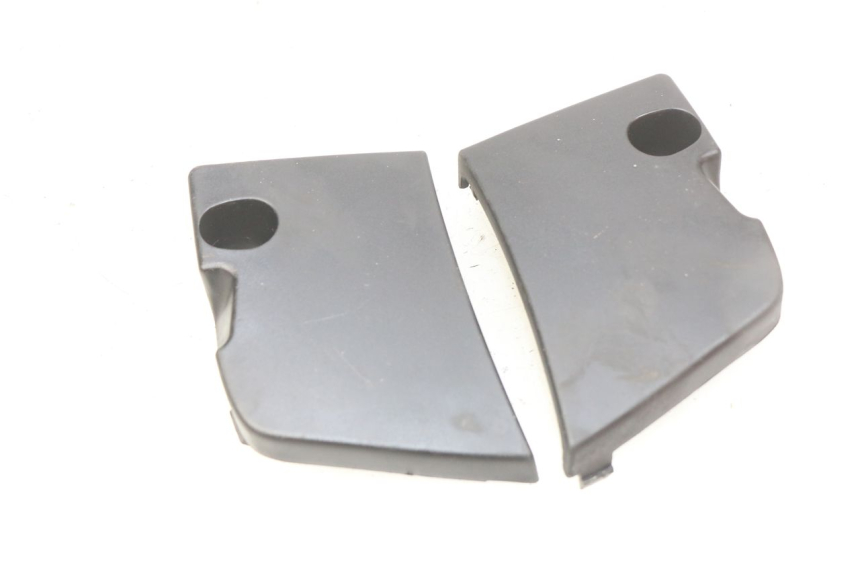 photo de PANNELLO INTERNO INFERIORE PIAGGIO VESPA PRIMAVERA 2T 50 (2013 - 2018)
