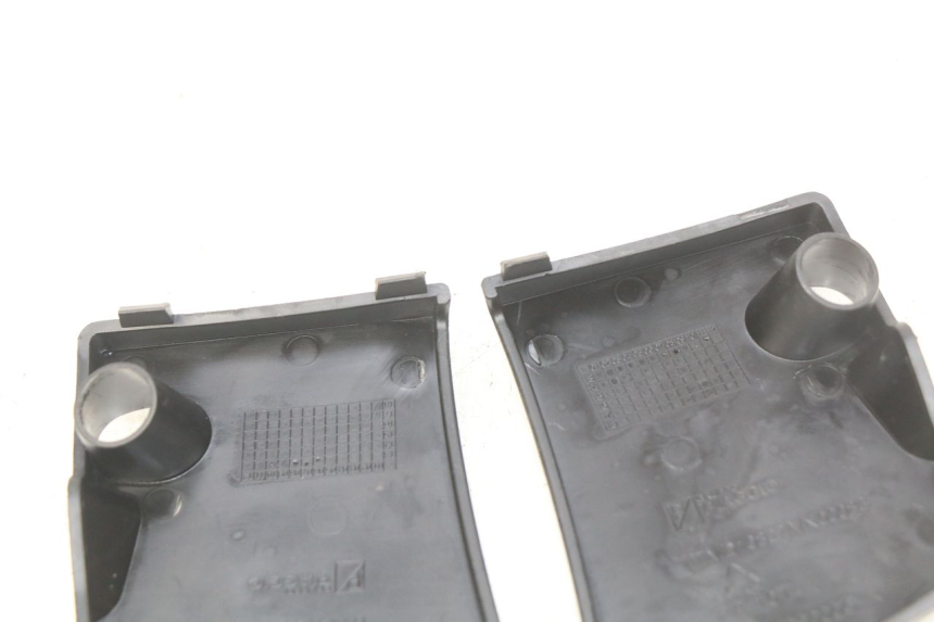 photo de PANNELLO INTERNO INFERIORE PIAGGIO VESPA PRIMAVERA 2T 50 (2013 - 2018)