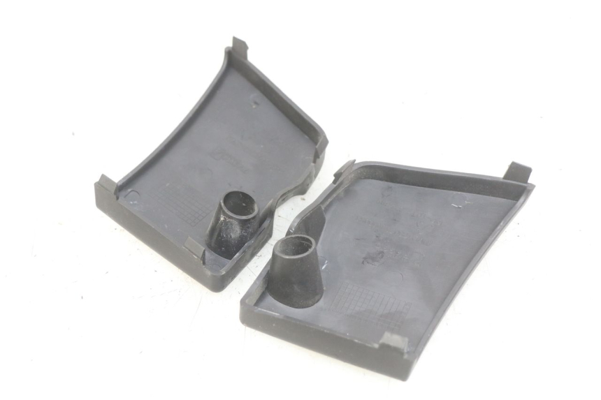 photo de PANNELLO INTERNO INFERIORE PIAGGIO VESPA PRIMAVERA 2T 50 (2013 - 2018)