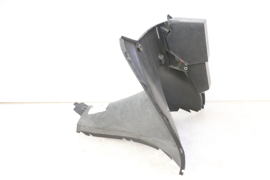 photo de Fascia interna inferiore YAMAHA YP MAJESTY 125 (2007 - 2010)