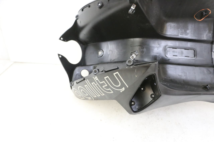 photo de PANNELLO INTERNO KYMCO AGILITY 4T 50 (2018 - 2022)