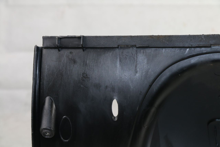 photo de PANNELLO INTERNO KYMCO GRAND DINK 125 (2008 - 2014)