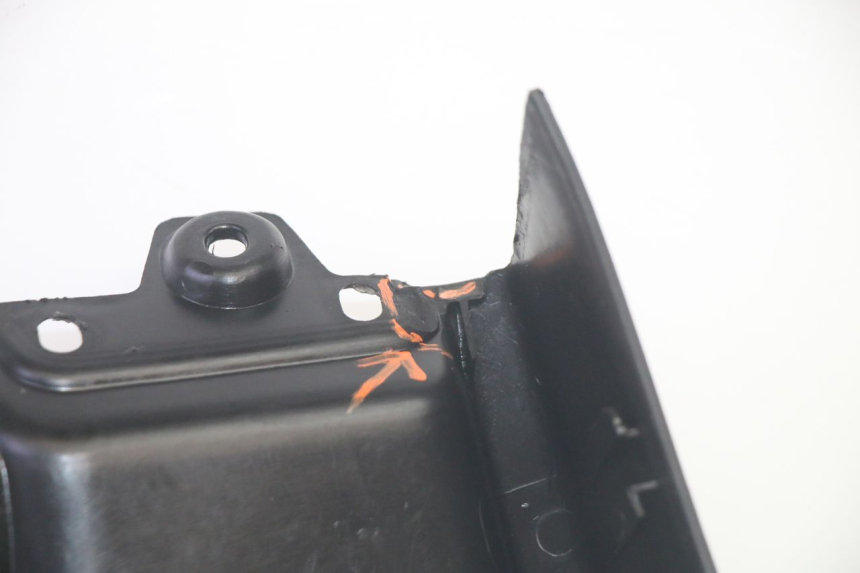 photo de RETROSCUDO PIAGGIO MP3 HPE 350 (2018 - 2020) - Primo piano tecnico