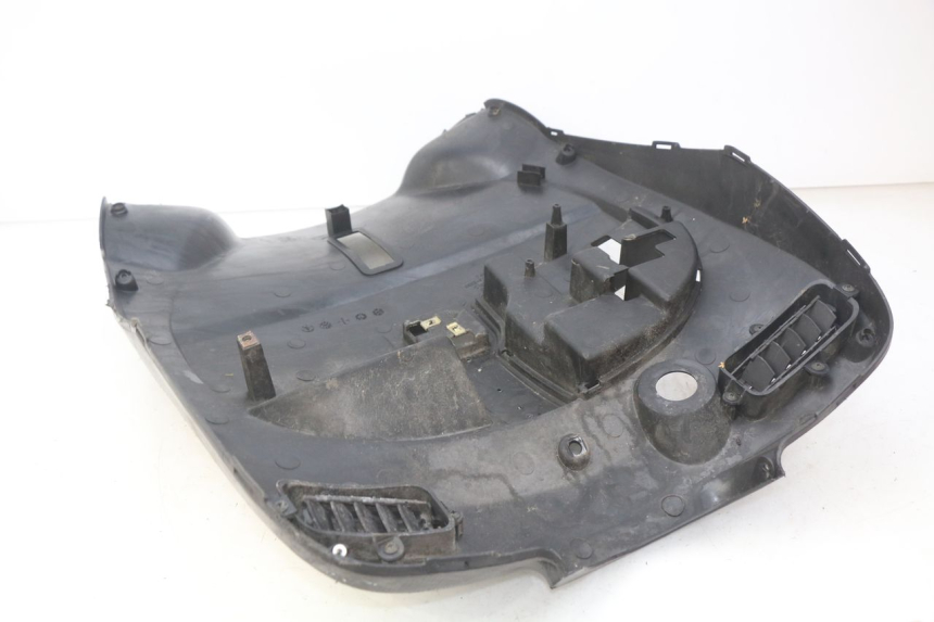 photo de PANNELLO INTERNO KYMCO PEOPLE 250 (2004 - 2008)