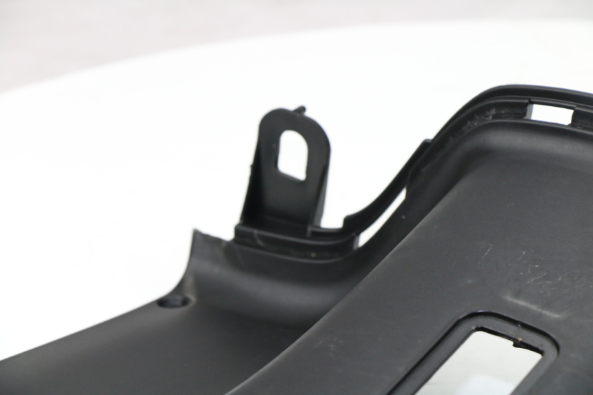 photo de FASCIA INTERNA KYMCO PEOPLE S 125 (2000 - 2008)