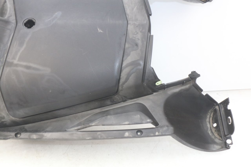 photo de PANNELLO INTERNO PEUGEOT GEOPOLIS 400 (2007 - 2013)