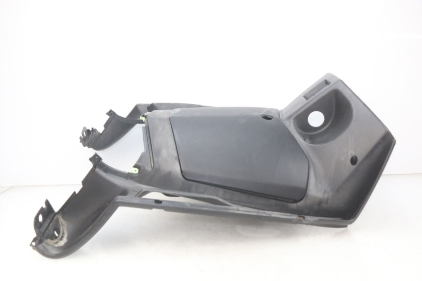 photo de PANNELLO INTERNO PEUGEOT GEOPOLIS 400 (2007 - 2013)