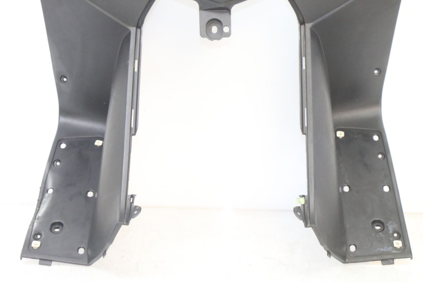 photo de FASCIA INTERNA PEUGEOT SATELIS 125 (2013 - 2018)