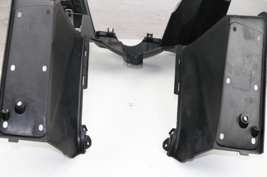 photo de PANNELLO INTERNO PEUGEOT SATELIS COMPRESSOR K15 125 (2006 - 2009)