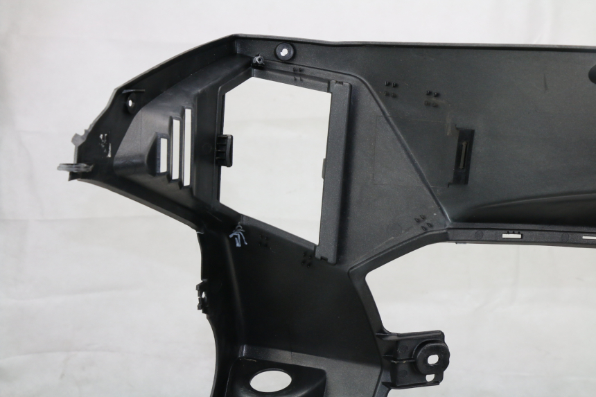 photo de PANNELLO INTERNO PEUGEOT SATELIS COMPRESSOR K15 125 (2006 - 2009)