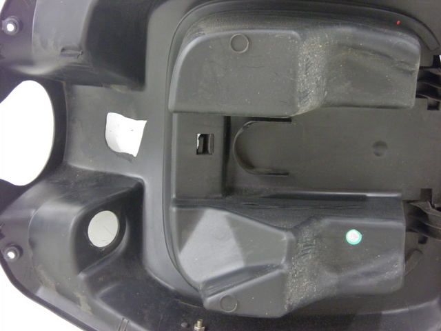 photo de PANNELLO INTERNO PEUGEOT TWEET 4T 50 (2010 - 2014)