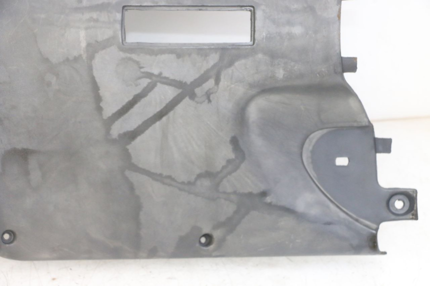 photo de RETROSCUDO APRILIA RALLY AC 50 (1995 - 2004) - Stato della superficie e materiale