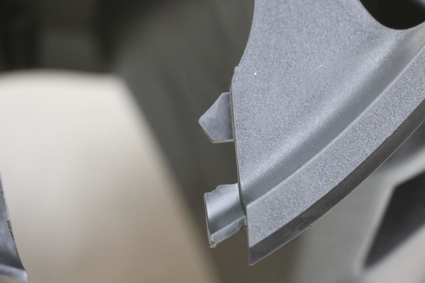 photo de RETROSCUDO JM MOTORS SANTANA EVO 50 (2024 - 2026) - Zoom sullo stato d'uso