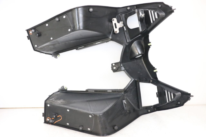 photo de PANNELLO INTERNO PEUGEOT SATELIS 125 (2010 - 2012)