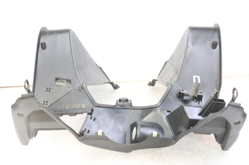 photo de FASCIA INTERNA PEUGEOT SATELIS 125 (2013 - 2018)