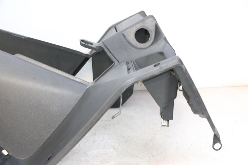 photo de FASCIA INTERNA PEUGEOT SATELIS 125 (2013 - 2018)