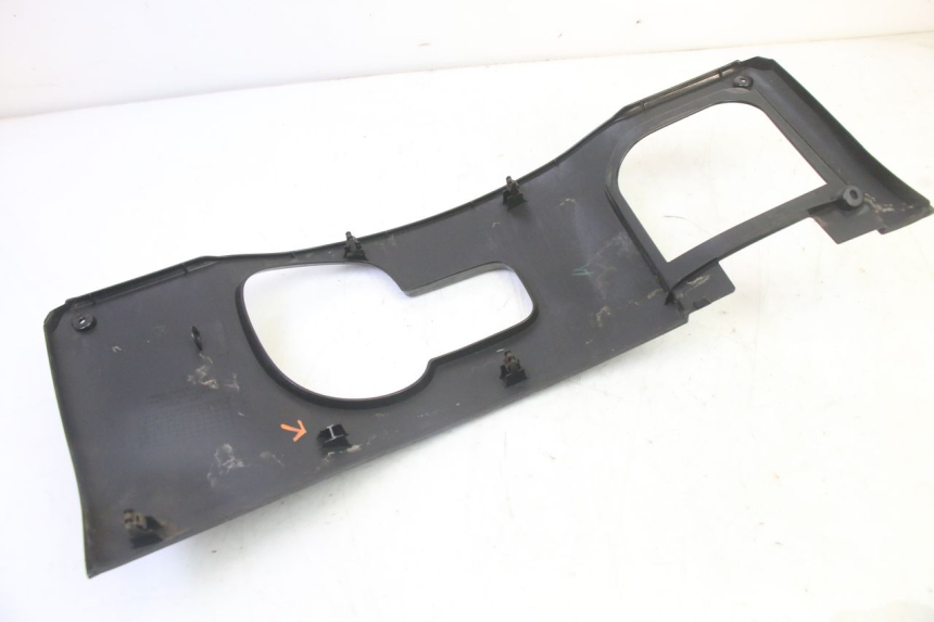 photo de PANNELLO INTERNO SUPERIORE HONDA FES S-WING SWING ABS 125 (2007 - 2015)