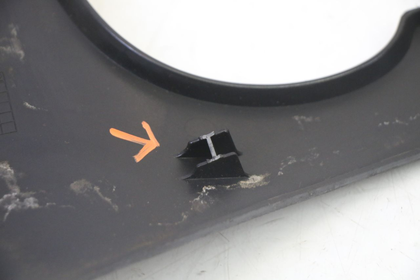 photo de PANNELLO INTERNO SUPERIORE HONDA FES S-WING SWING ABS 125 (2007 - 2015)