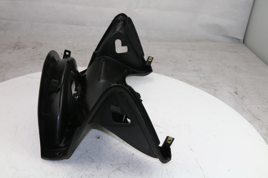 photo de PANNELLO INTERNO SUPERIORE KYMCO GRAND DINK 125 (2002 - 2007)