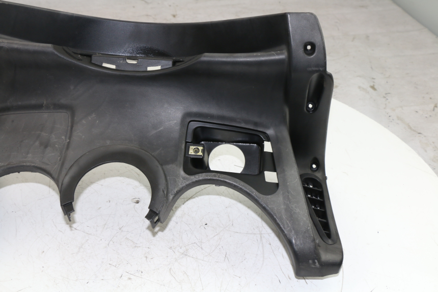 photo de PANNELLO INTERNO SUPERIORE KYMCO GRAND DINK 125 (2002 - 2007)