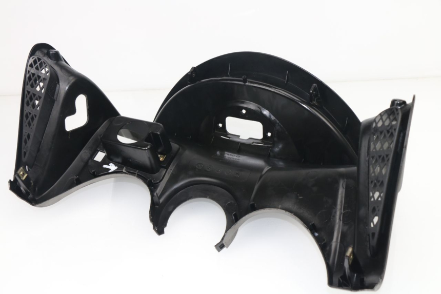 photo de PANNELLO INTERNO SUPERIORE KYMCO GRAND DINK 125 (2002 - 2007)