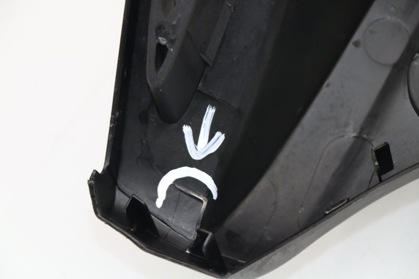 photo de PANNELLO INTERNO SUPERIORE KYMCO GRAND DINK 125 (2008 - 2014)