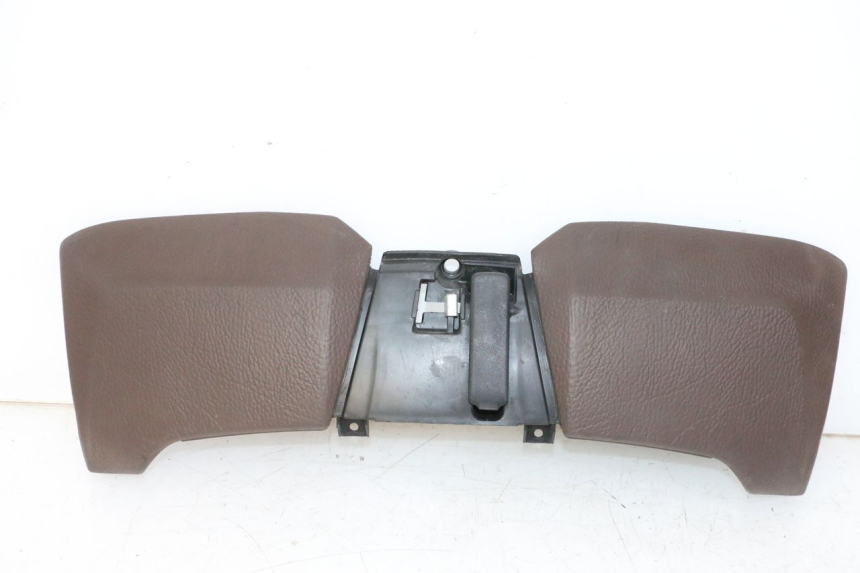 photo de PANNELLO INTERNO SUPERIORE PIAGGIO MP3 500 (2014 - 2016)