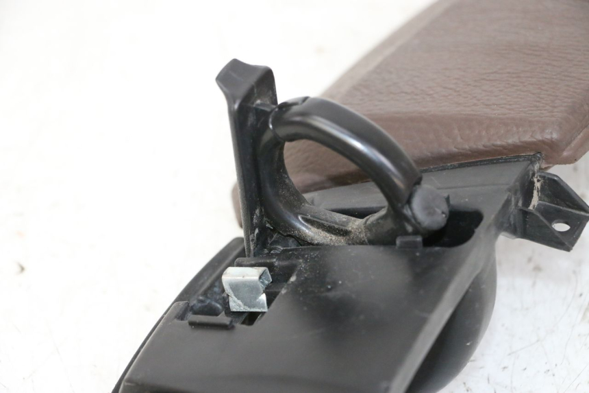 photo de PANNELLO INTERNO SUPERIORE PIAGGIO MP3 500 (2014 - 2016)
