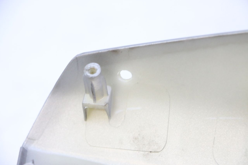 photo de PANNELLO INTERNO SUPERIORE APRILIA SXR 50 (2021 - 2023)