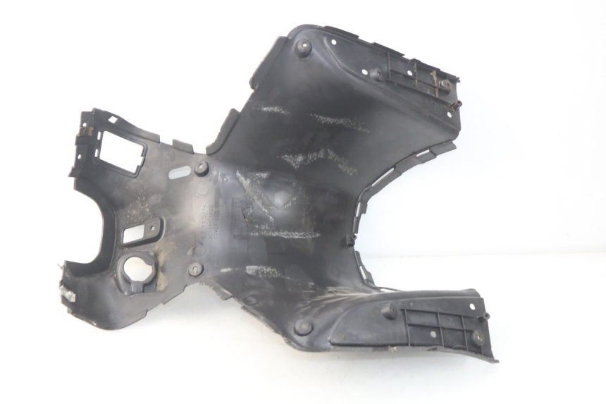 photo de FASCIA INTERNA SUZUKI UC EPICURO 125 (1999 - 2003)