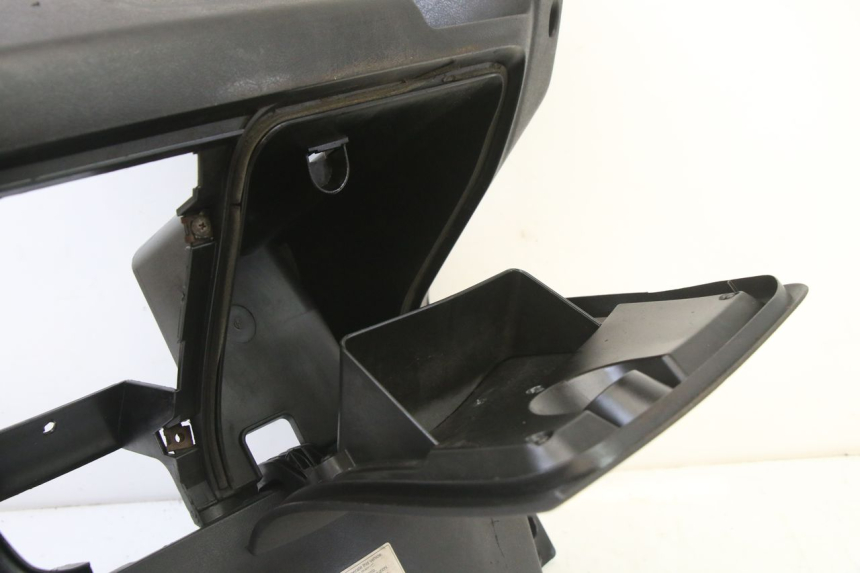 photo de PANNELLO INTERNO YAMAHA XMAX X-MAX 125 (2006 - 2009)