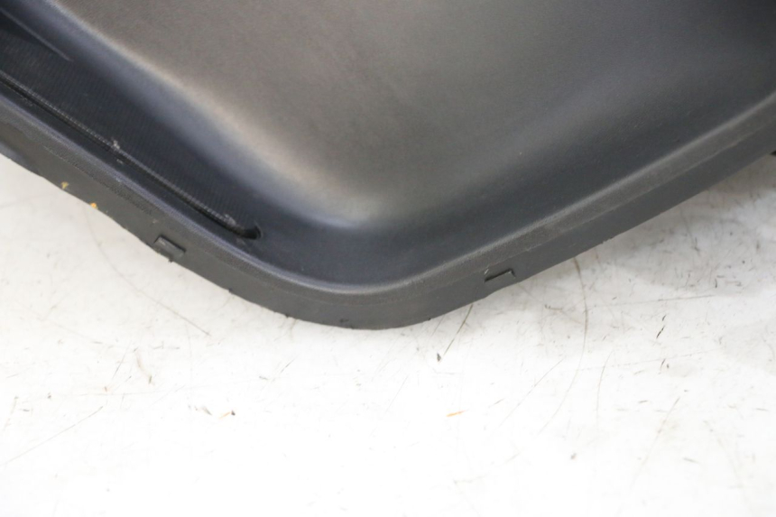 photo de PANNELLO INTERNO YAMAHA X-MAX XMAX 125 (2010 - 2014)