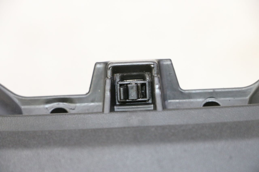 photo de PANNELLO INTERNO YAMAHA X-MAX XMAX 125 (2010 - 2014)