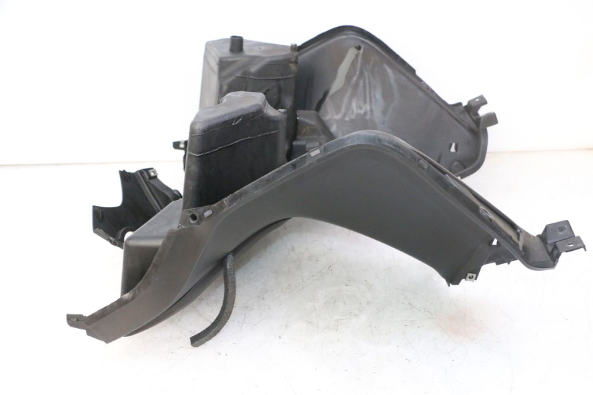 photo de PANNELLO INTERNO YAMAHA X-MAX XMAX 125 (2010 - 2014)