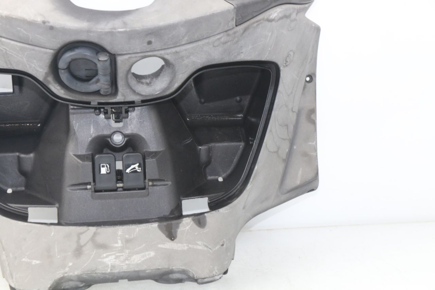 photo de PANNELLO INTERNO PIAGGIO X9 125 (2000 - 2003)