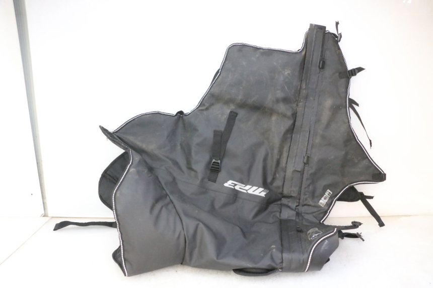 photo de COPRIGAMBE PIAGGIO MP3 HPE 310 (2024 - 2025)