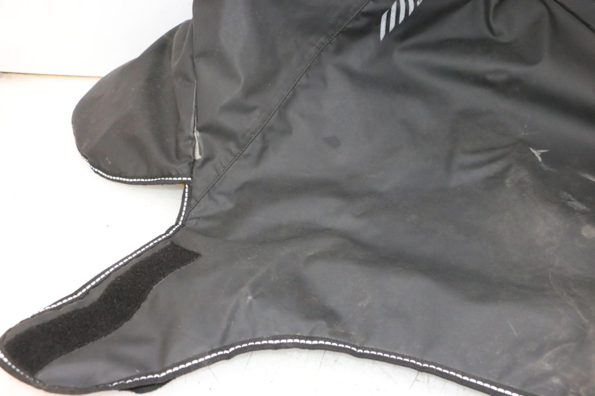 photo de COPRIGAMBE PIAGGIO MP3 HPE 300 (2019 - 2026) - Ispezione visiva dettagliata