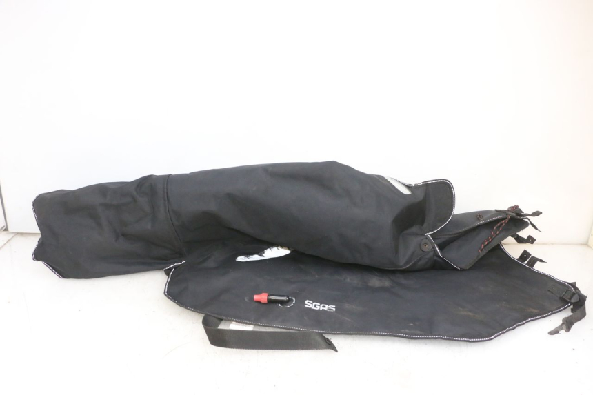 photo de COPRIGAMBE PIAGGIO MP3 500 (2016 - 2018) - Ispezione visiva dettagliata