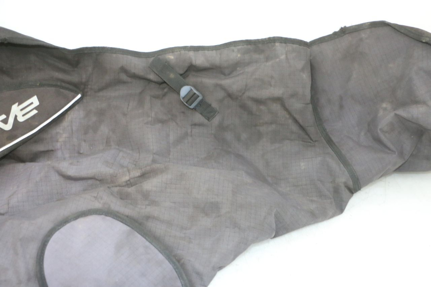 photo de COPRIGAMBE PIAGGIO XEVO - X EVO 125 (2007 - 2016) - Ispezione visiva dettagliata