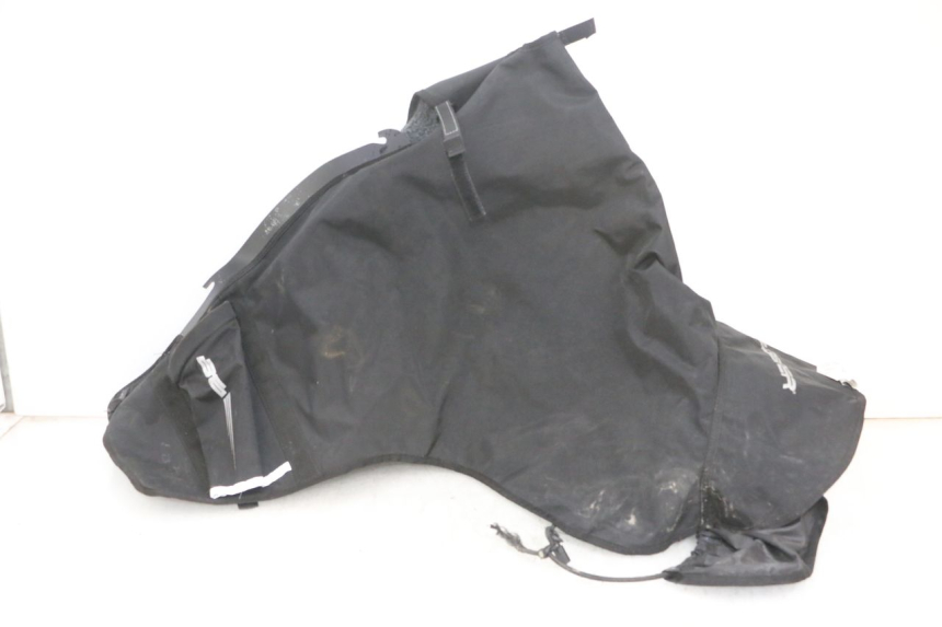 photo de COPRIGAMBE PIAGGIO ZIP 4T 50 (2018 - 2020) - Ispezione visiva dettagliata