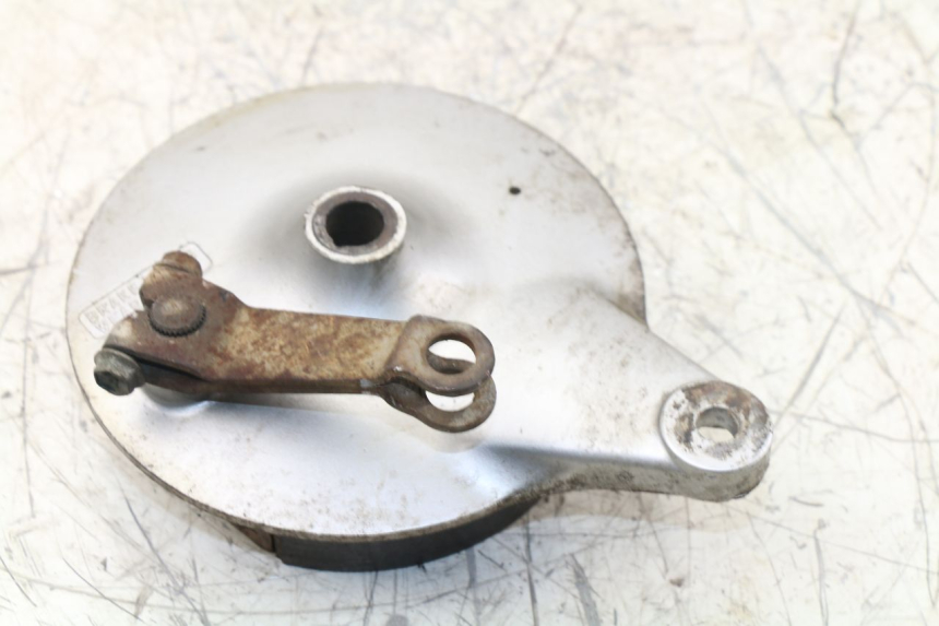 photo de TAMBURI POSTERIORE SUZUKI GN 125 (1997 - 2000)